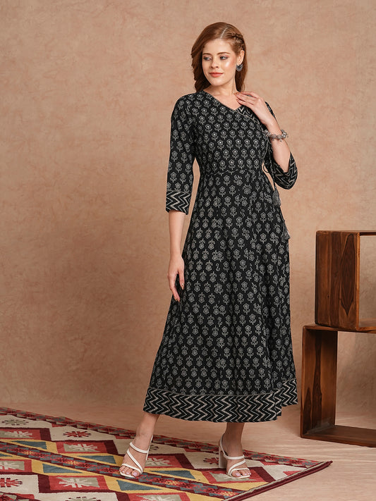 INDYES Floral Yoke Design Flared Sleeves Mirror Work Anarkali Kurta for Women