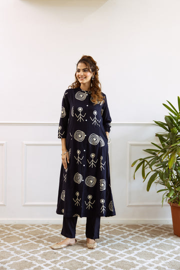 INDYES Panelled Quirky Print Kurta with Trousers Sets for Women