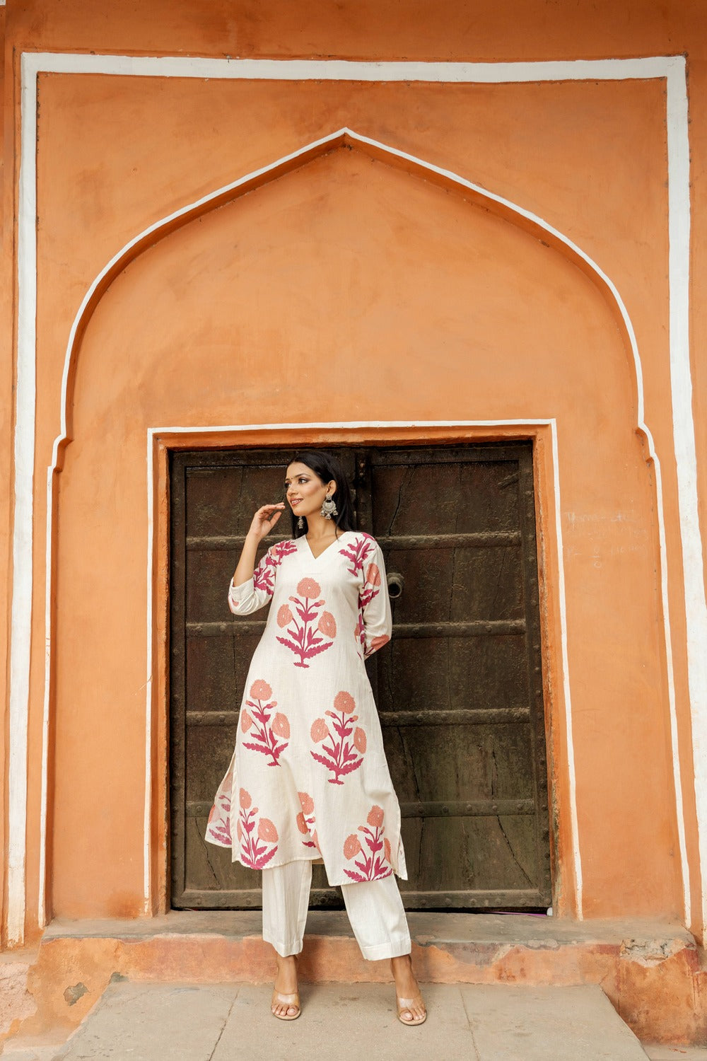 INDYES Floral Printed Regular Thread Work Pure Cotton Kurta with Palazzos for Women