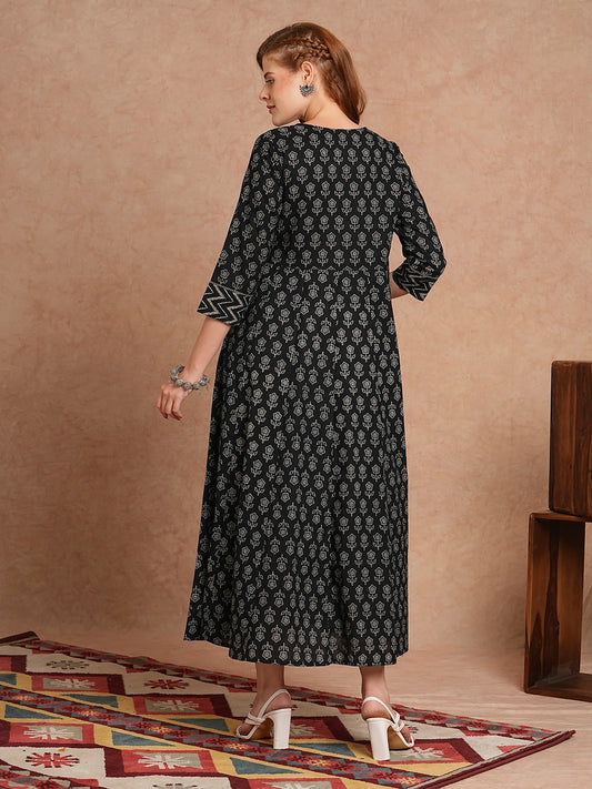 INDYES Floral Yoke Design Flared Sleeves Mirror Work Anarkali Kurta for Women