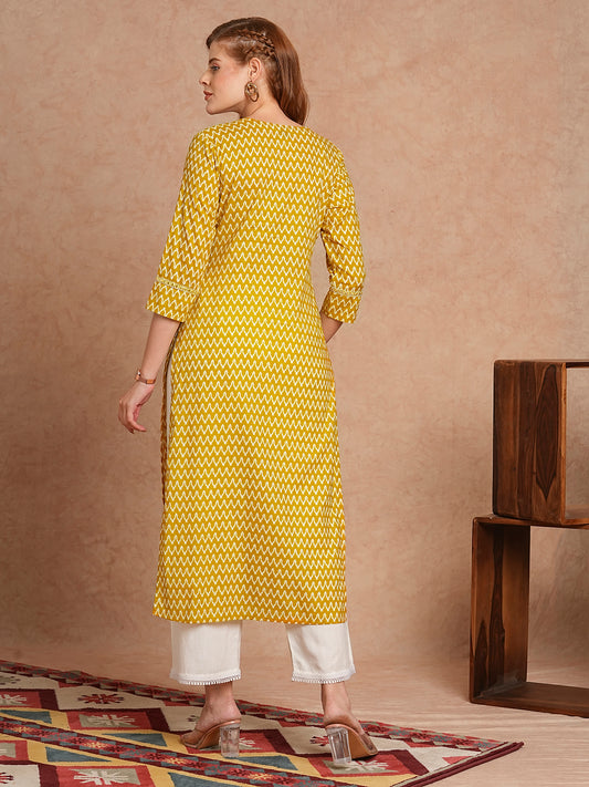INDYES Geometric Printed Three-Quarter Sleeves Cotton Kurta for Women