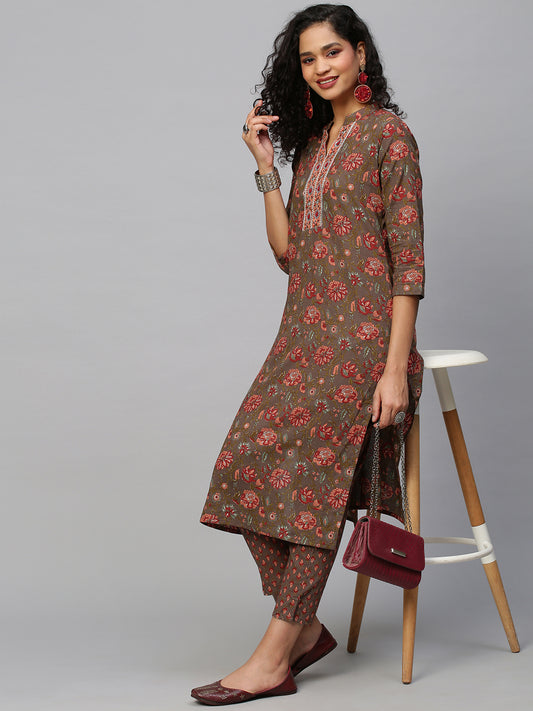Women Brown Ethnic Motifs Printed Pure Cotton Kurta with Trousers