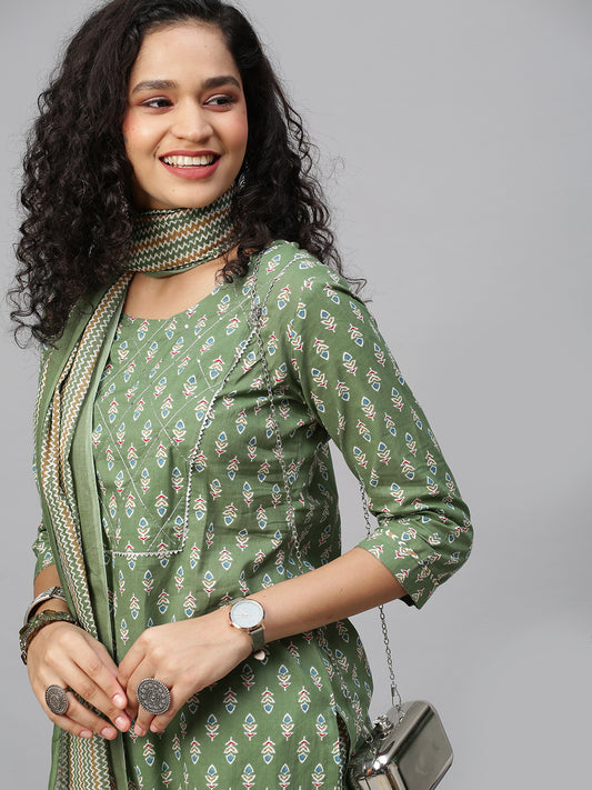 Women Green Ethnic Motifs Printed Gotta Patti Pure Cotton Kurta &Trouser & Dupatta