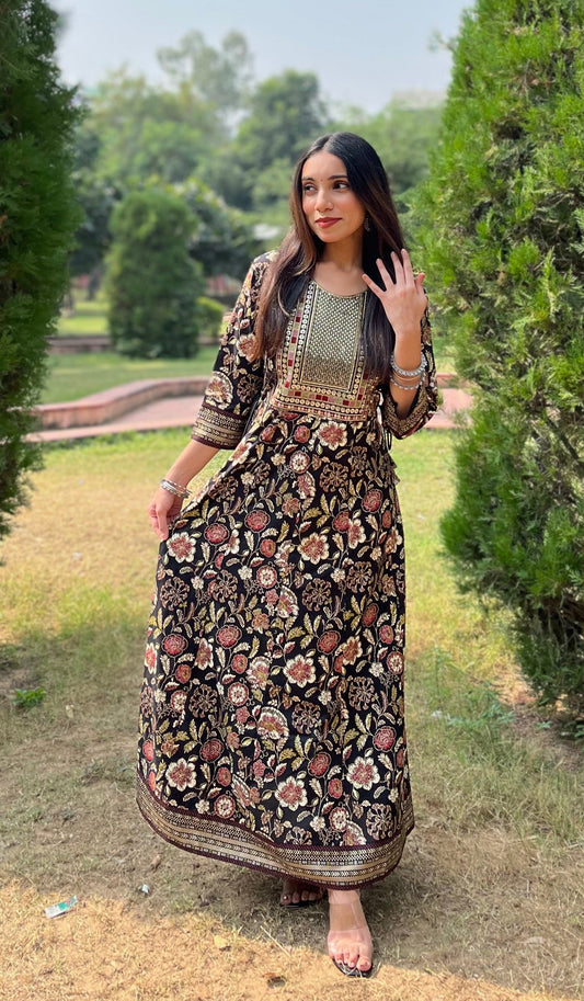 INDYES Floral Printed Embellished Design Sequinned Kurta